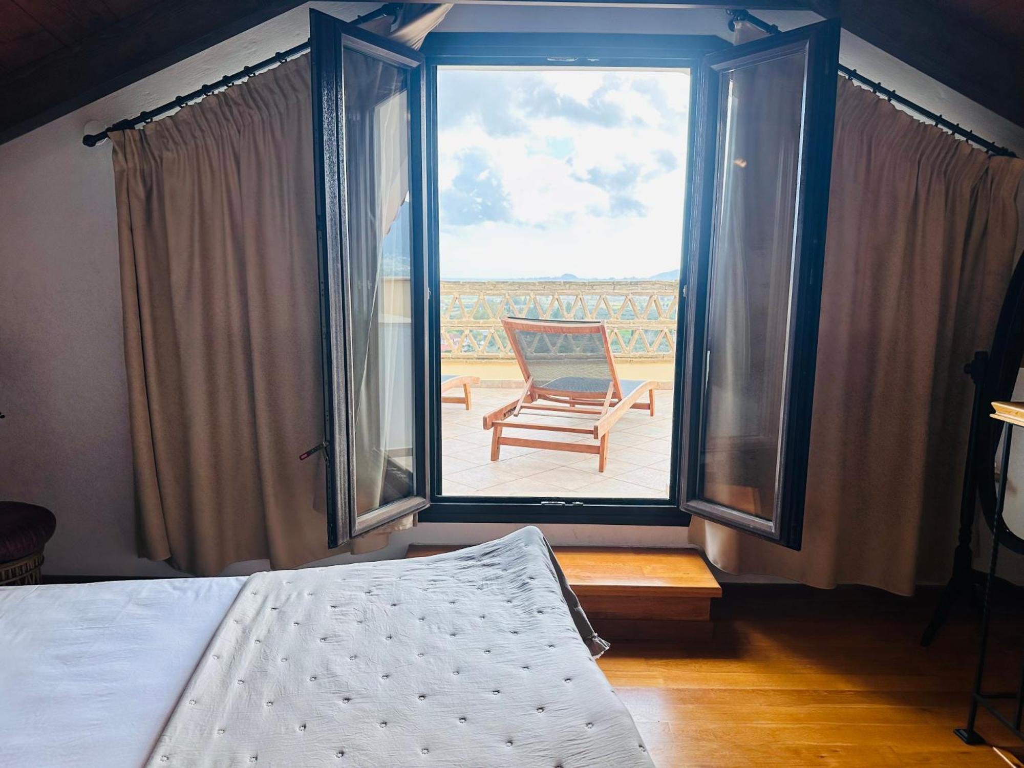 Lugrezia Sea View Villa Méson Yerakaríon